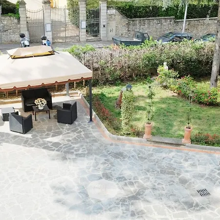 Il Leone Bed & Breakfast *